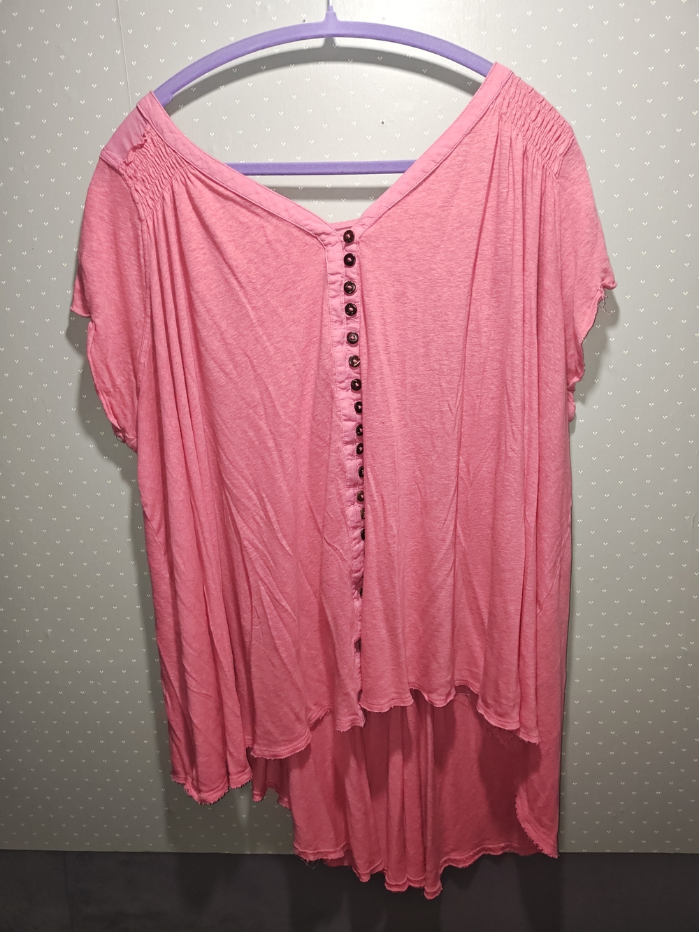 Women's Pink Button-Front Lightweight Top
